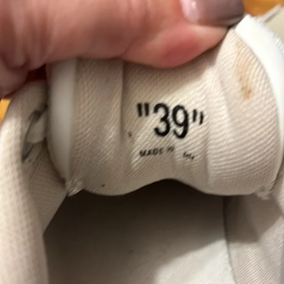 Off-white womens out of office, low trainers, in white/beige size 39 (8.5) - Picture 7 of 9